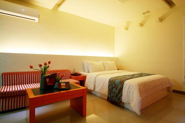 Hotel Cleopatra Ilsan Kōyō Extérieur photo